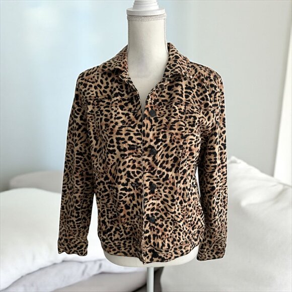 CHICO'S Women's Cheetah Print Button jacket Size 1  US 8/10 - Picture 1 of 6
